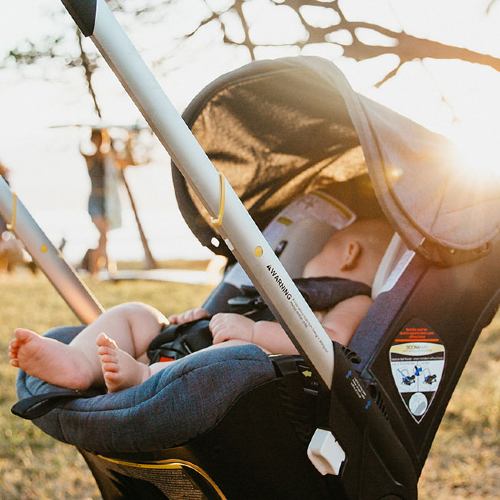 doona car seat nitro black