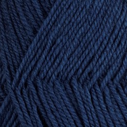 Mörk bondeblå 147 - 3-tr Strikkegarn 50g