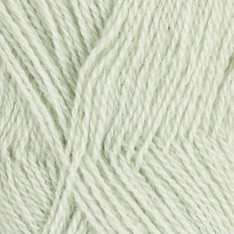 Ljus mintgrön 23 - Lamullgarn 50g