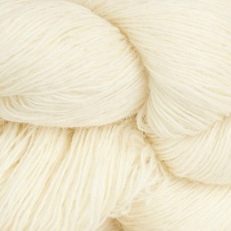 Vit 600 - 1tr prydvevgarn 100g