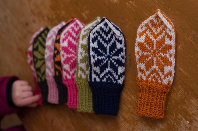 Tradition - pattern for children mittens PDF