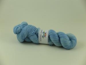 Himmel - handfärgat sockgarn 100g