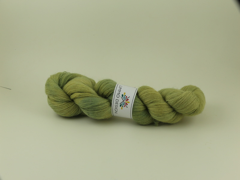 Lilla grässtrået - 1ply lace yarn 100g