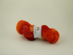 Firebolt - handdyed finullgarn 100g
