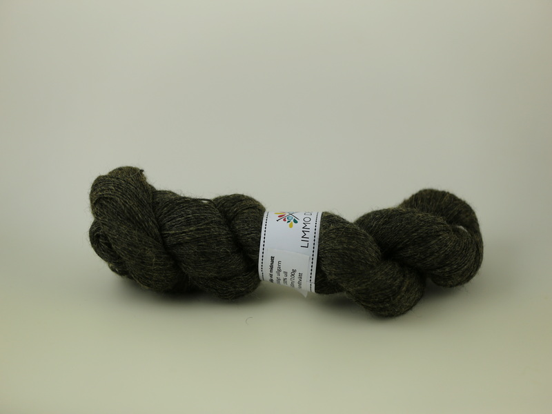 Påsklilja vid midnatt - 1ply lace yarn 100g