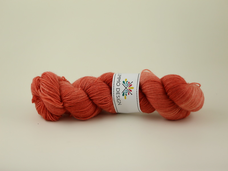 Nypon - handdyed sockyarn 100g
