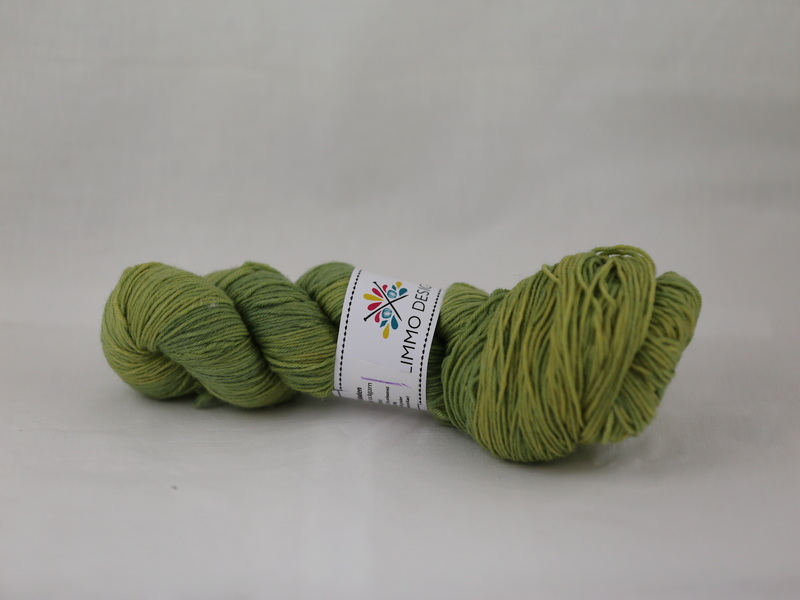 Första bladen - Sockgarn merino 100g