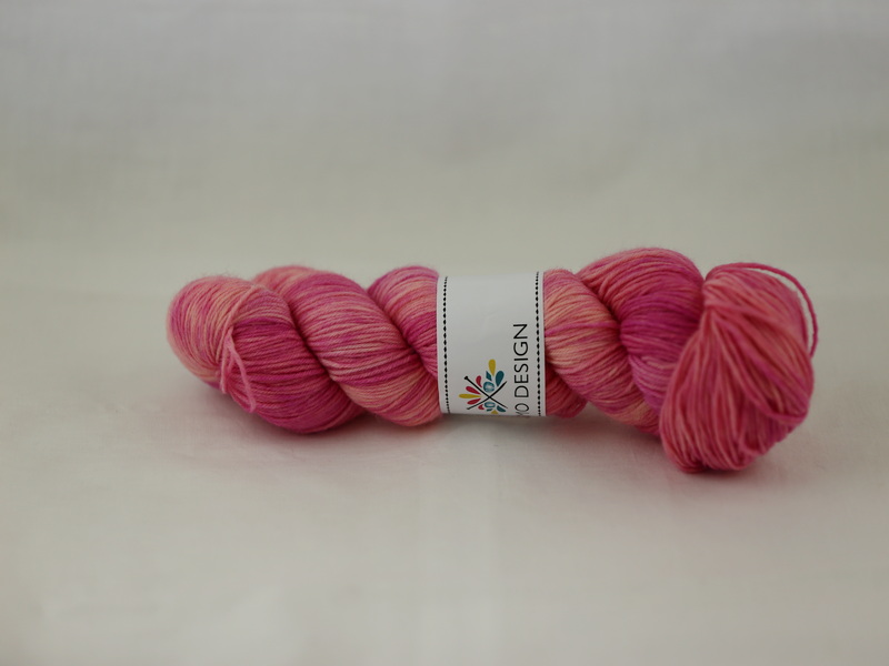 En stund av stillhet - Sockgarn merino 100g
