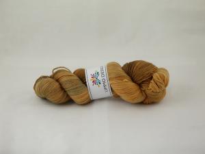 100% brunsås - Handfärgat sockgarn 100g