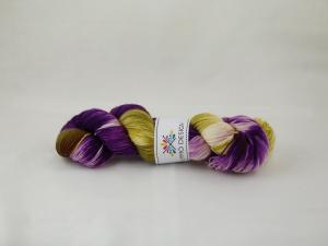 Häxkatt - Handfärgat sockgarn 100g