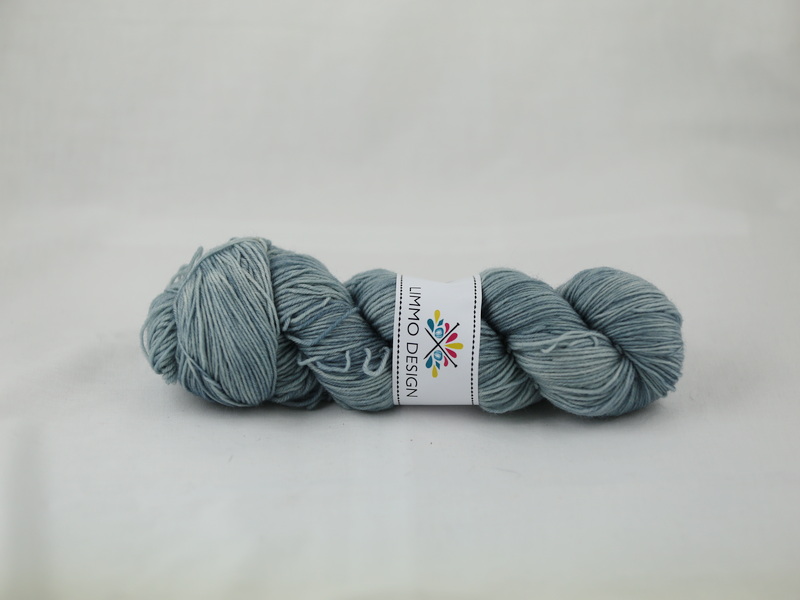Mikaela - handfärgat sockgarn 100g