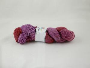 Vanka av och an - Handfärgat sockgarn 100g