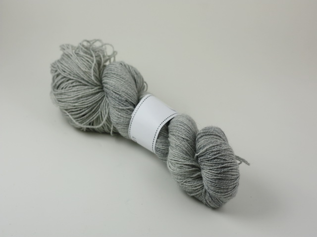 Silver - sockyarn wool/cotton 100g