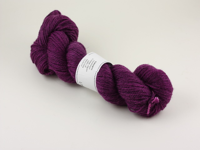 Aubergine - 2ply yarn 100g