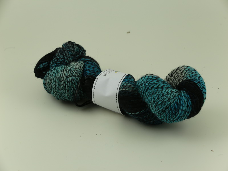 Frost - sockgarn black edition 100g