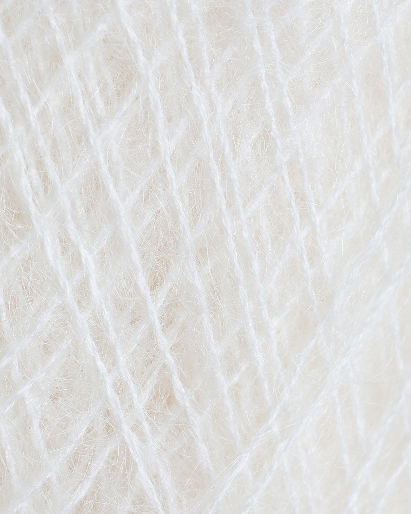 Vit 00 - Mild mohair 25g