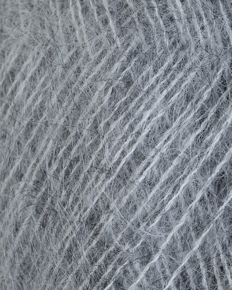 Mellangrå 06 - Mild mohair 25g