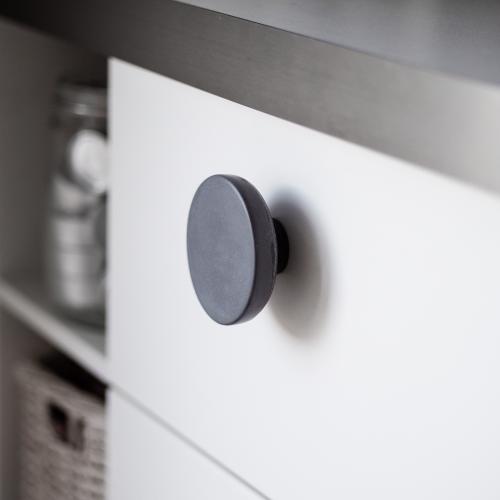 Concrete knob Strand Dark grey Medium