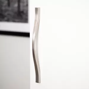 Kitchen handle Flow Brushed nickel