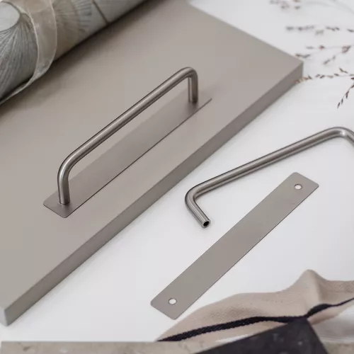 Cover plate Brushed nickel