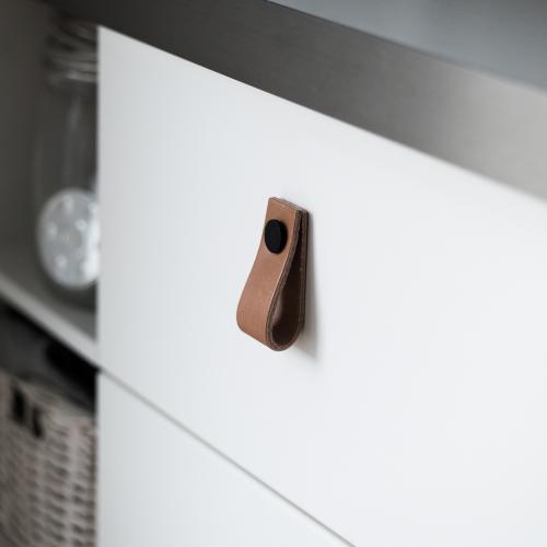 Leather loop Natural & Black