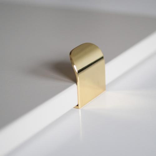 Profilhandtag Tinnerbäcken Mässingsfärg