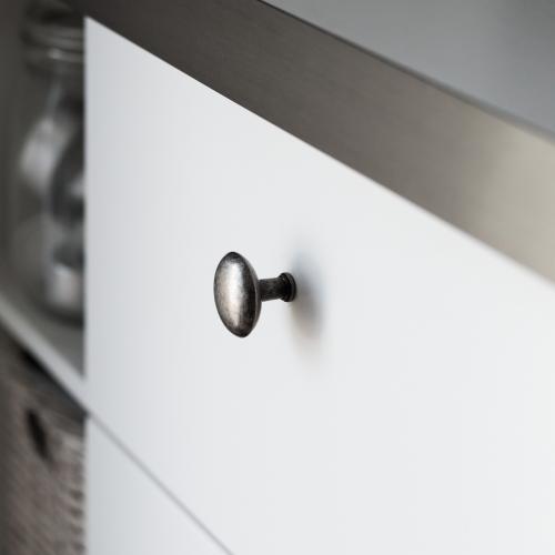 Knopp 5327 Svart antik