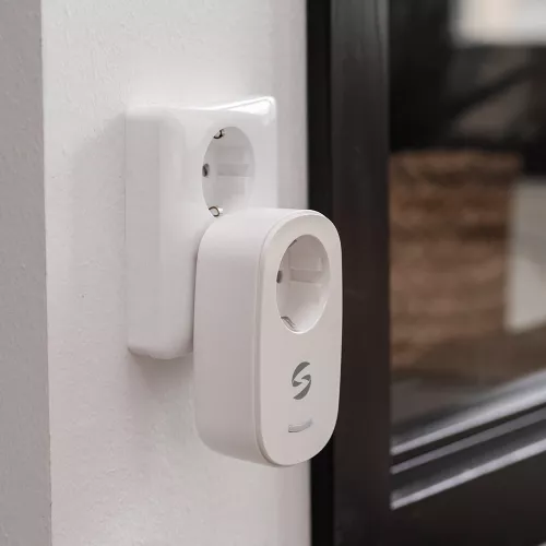 Push Power Väggkontakt 230V