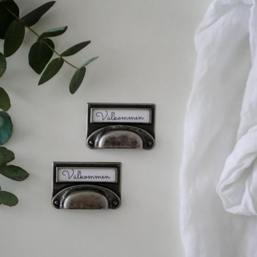 Label Cup Handle Black Antique