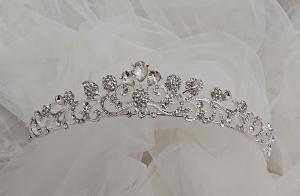 Tiara 5592
