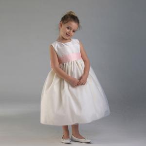 Näbbklänning Isabella - gräddvit