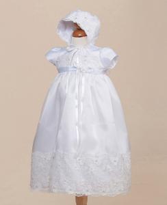 Dopklänning och dophätta Deborah