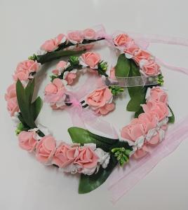 Blomsterkrans och armband