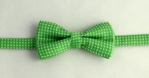 Grön prickig barnfluga