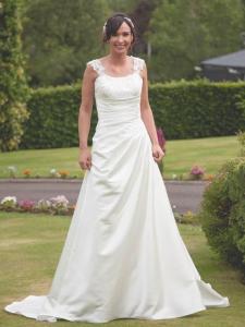 Brudklänning Emilia