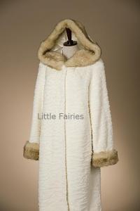 Ivory fuskpälskappa - uthyrning