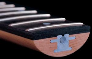 Hagström Viking Bass - Wild Cherry Transparent