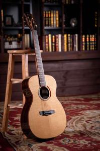 Cort Abstract Delta NAT inkl. case