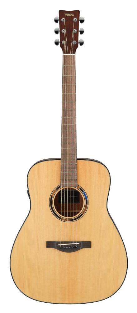 Yamaha TAG1 E stålsträngad akustisk gitarr, sedd framifrån.