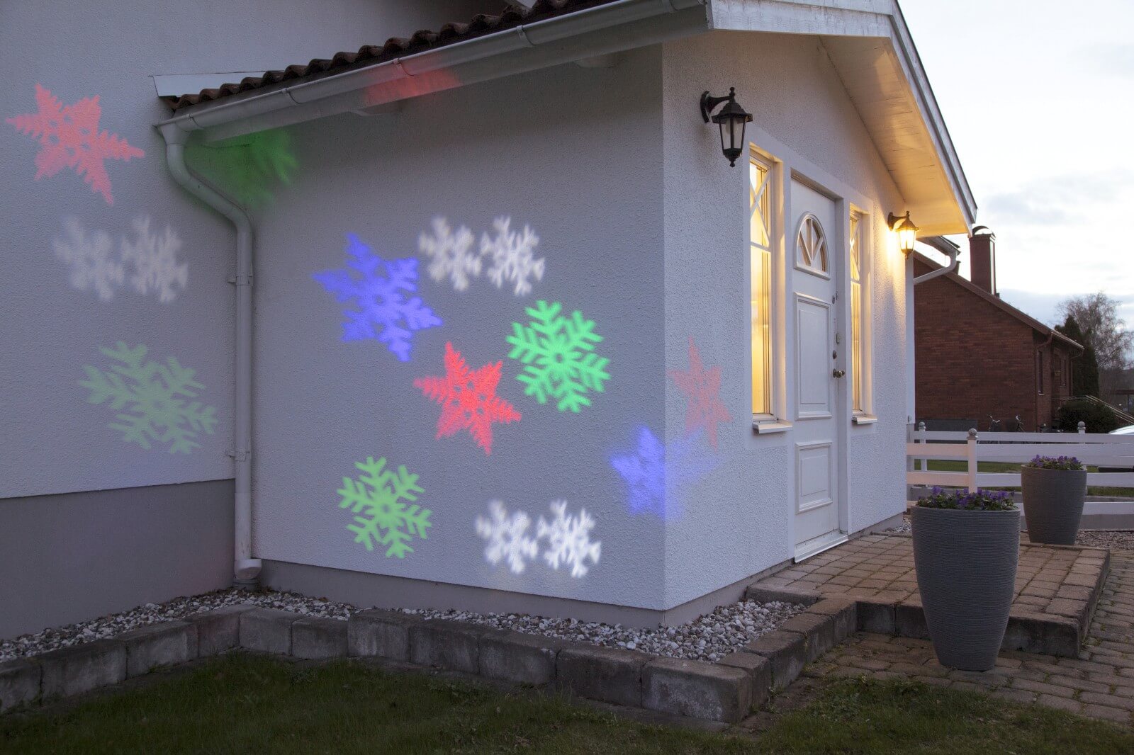 LED LIGHT RGB Snöflingor Projektorlampa 13cm IP44 Svart Köp Projektorlampa LED snöflingor utomhus IP44 | pålyset.se