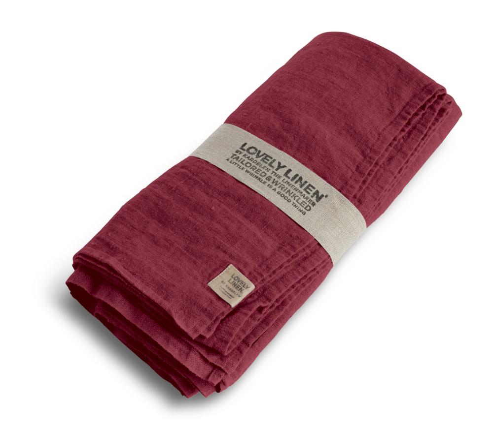 LOVELY TABLECLOTH Cabernet