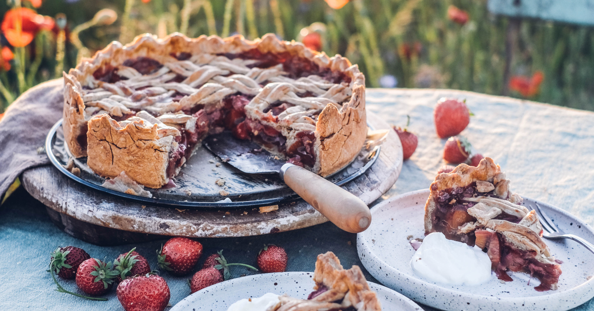 Midsommardukning i linne – så kommer du enkelt igång