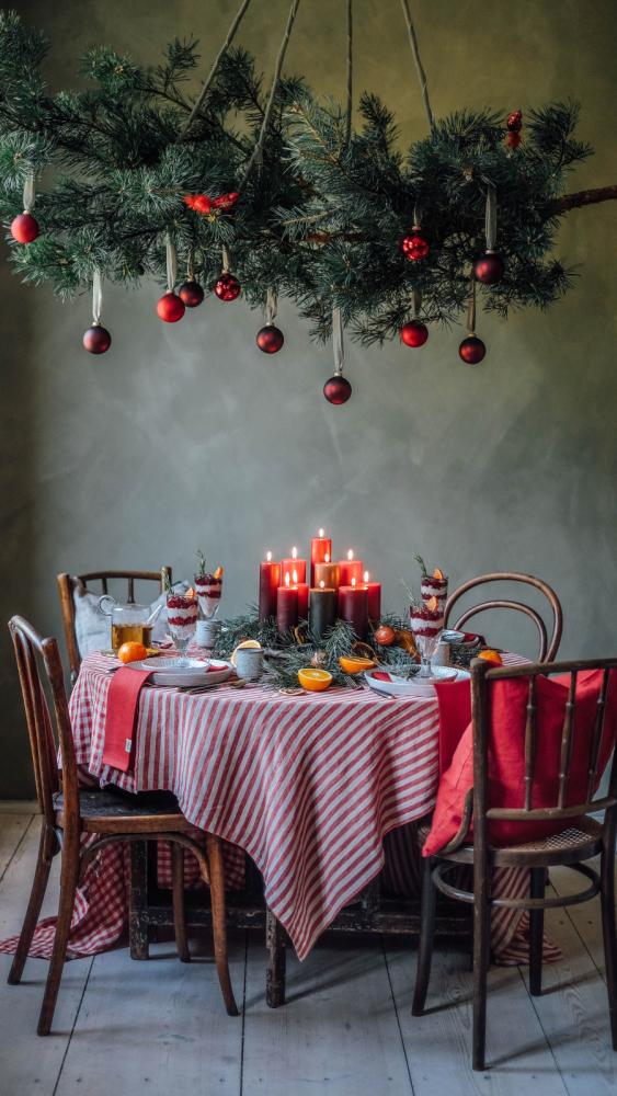 MISTY DUK Edge Real Red