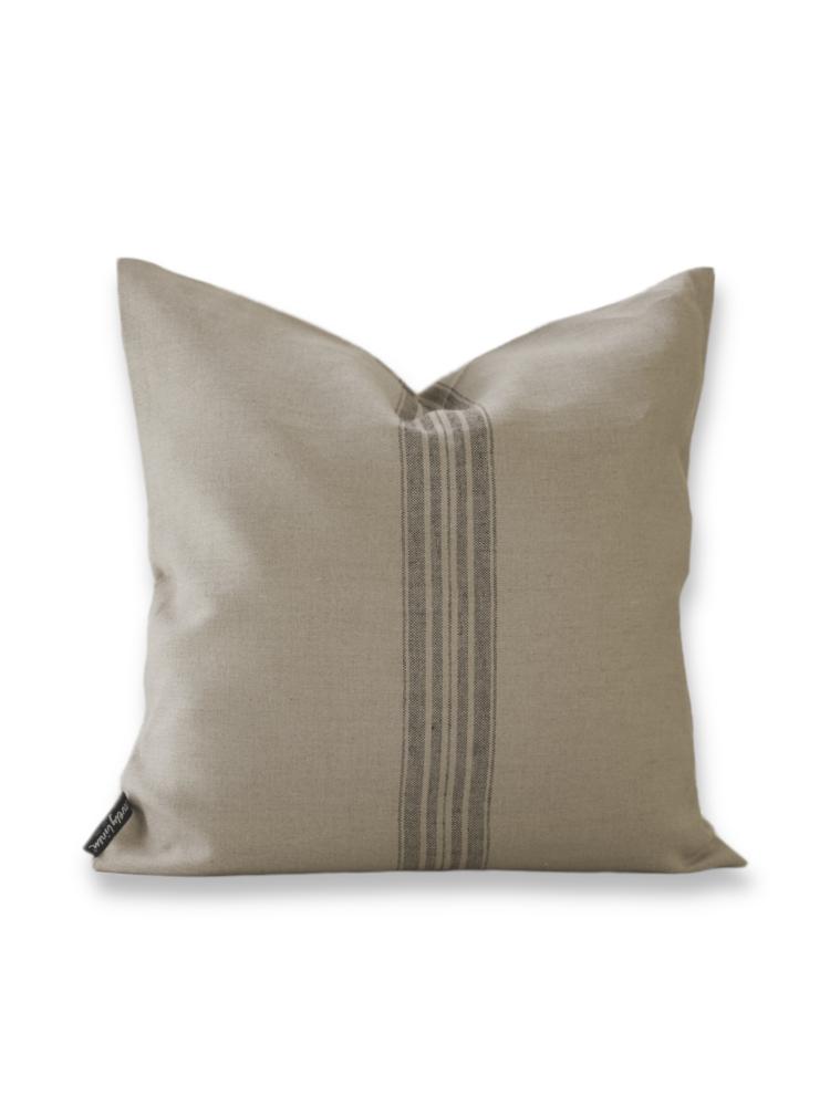 HERITAGE CUSHION COVER Natural Beige & Black