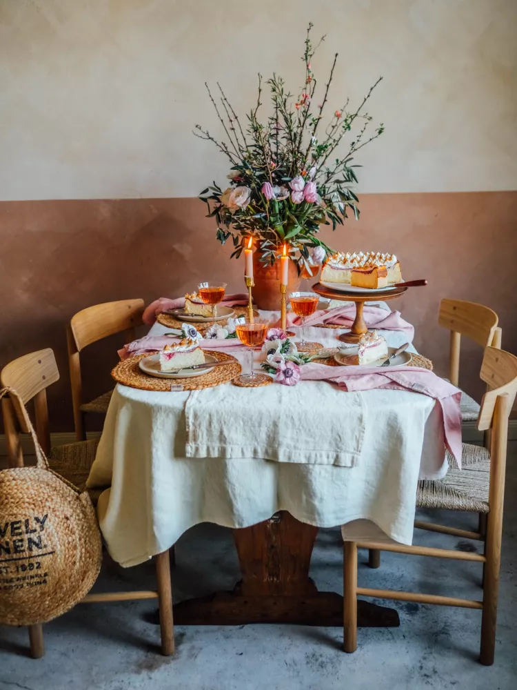 LOVELY TABLECLOTH Vanilla