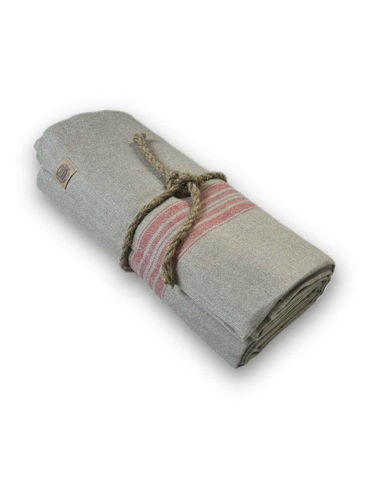 HERITAGE TABLECLOTH Natural Beige & Red