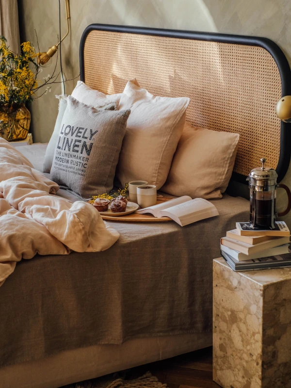Soft bedroom in Vanilla and Natural Beige