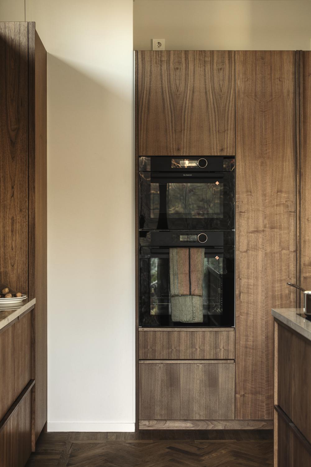 Bespoke kitchen - True Walnut