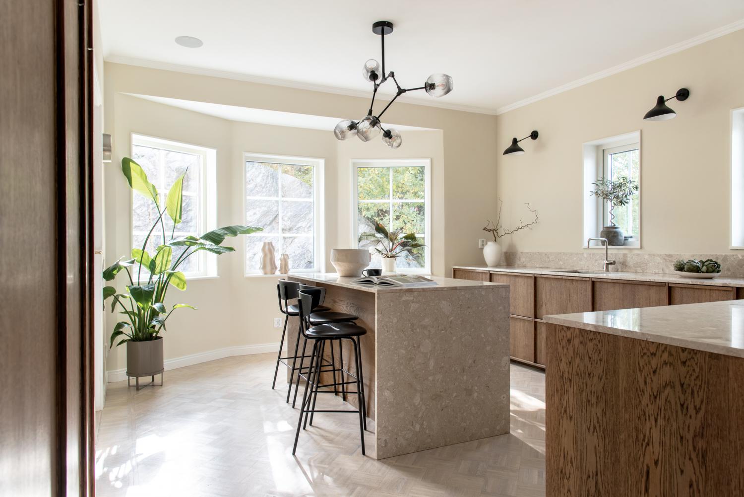 Dark Oak Ikea kitchen