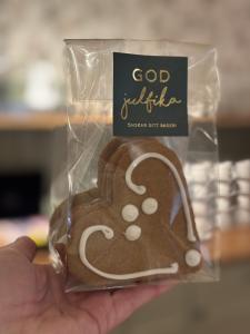 PEPPARKAKS - HJÄRTA Spritsade